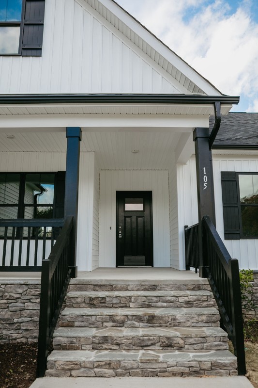 Exterior view of the Caleb Plan by Neuse River Homes