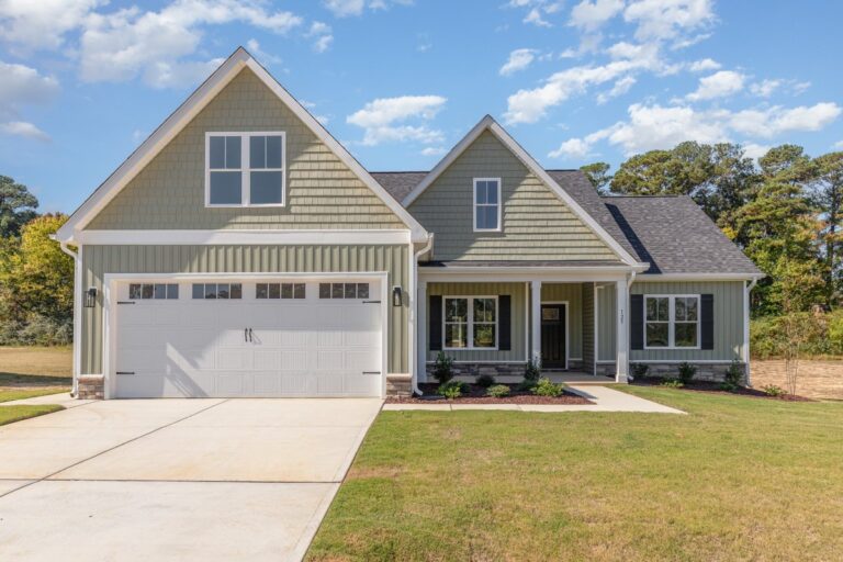 Exterior view of 125 Tee Drive in the Honaker Farms Neighborhood in Selma NC built by Neuse River Homes