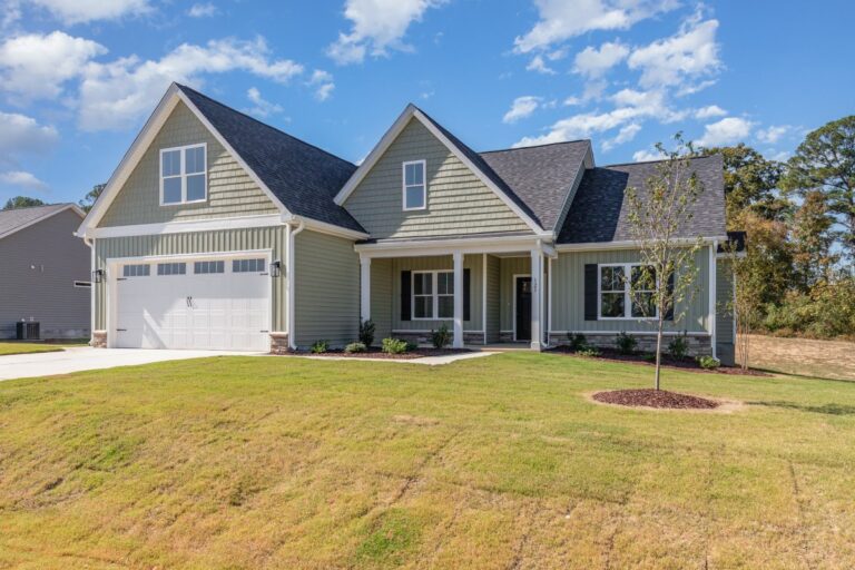 Exterior view of 125 Tee Drive in the Honaker Farms Neighborhood in Selma NC built by Neuse River Homes