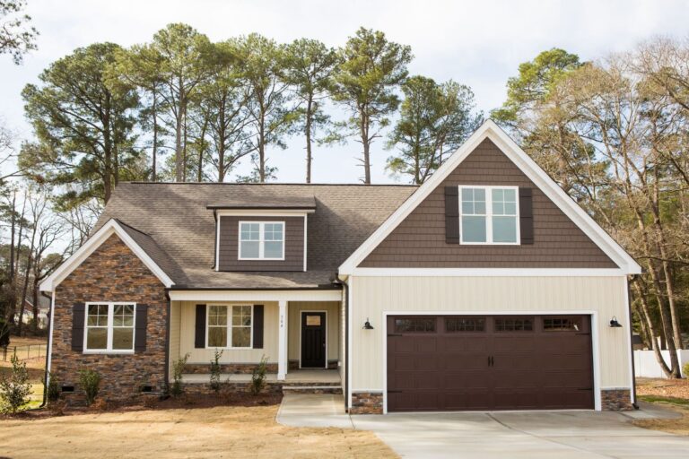 Exterior Photo of 504 Pointe Drive in LaGrange, NC built by Neuse River Homes