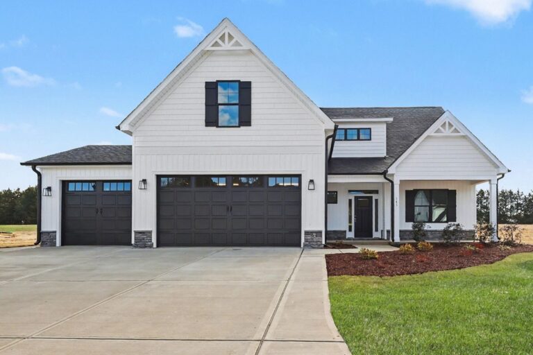 Exterior Photo of 141 Juju Drive in Clayton, NC in the Cedardale Neighborhood built by Neuse River Homes