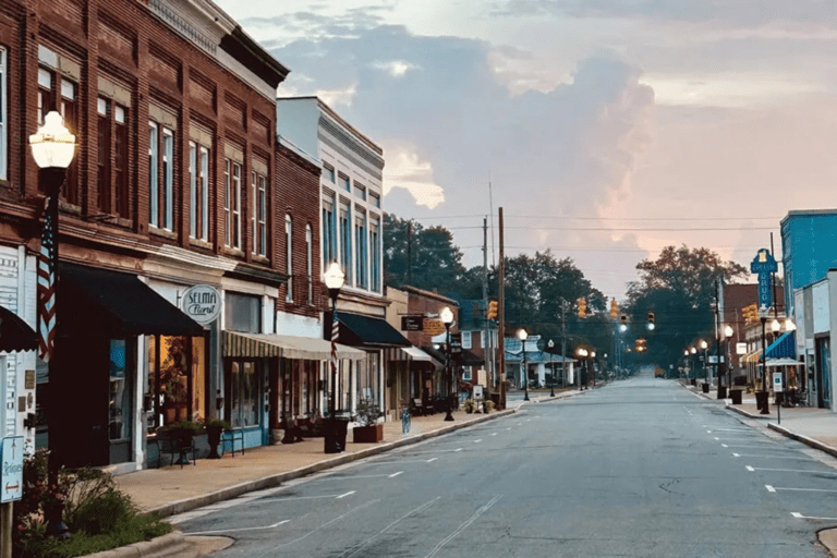 Downtown Selma NC near new homes in Johnston County