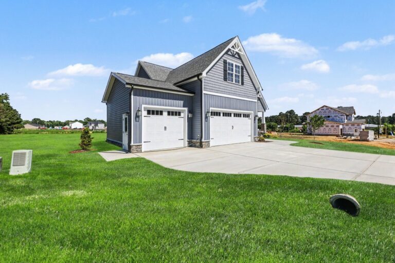 Move-In Ready Photos of 64 Howell Farm Drive, Selma, NC in the Howell Farm Neighborhood built by Neuse River Homes