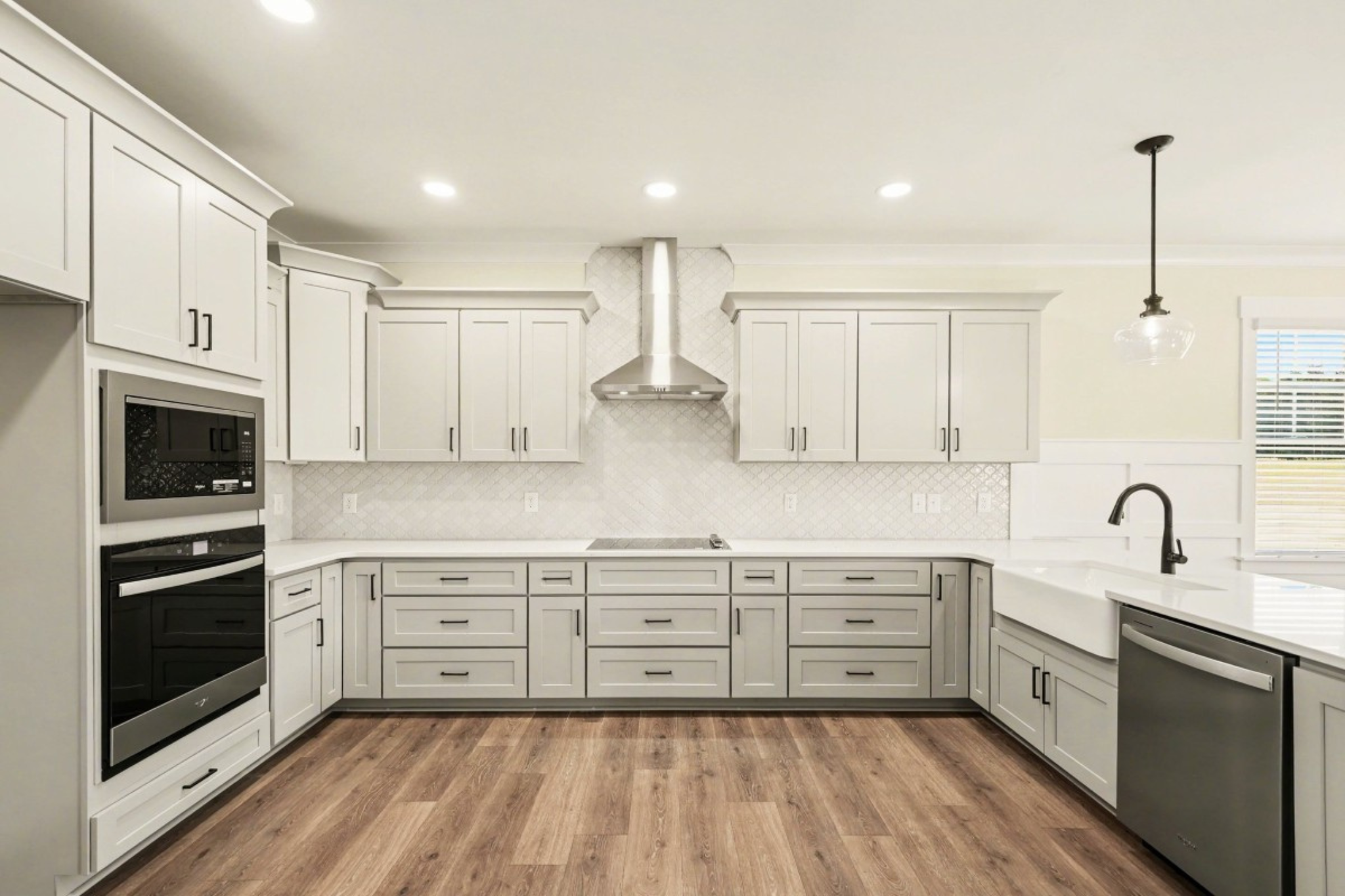 New home features in a Neuse River Homes kitchen